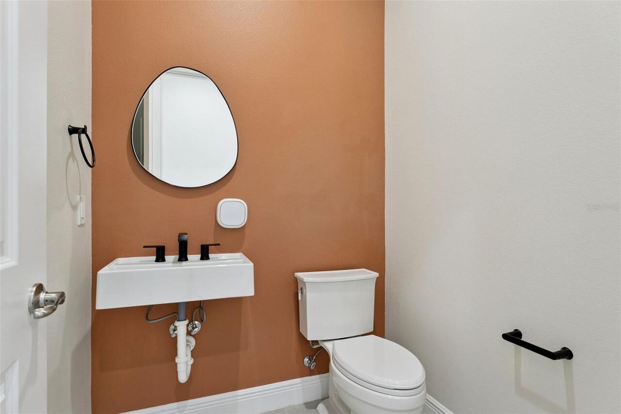 Listing Photo 33