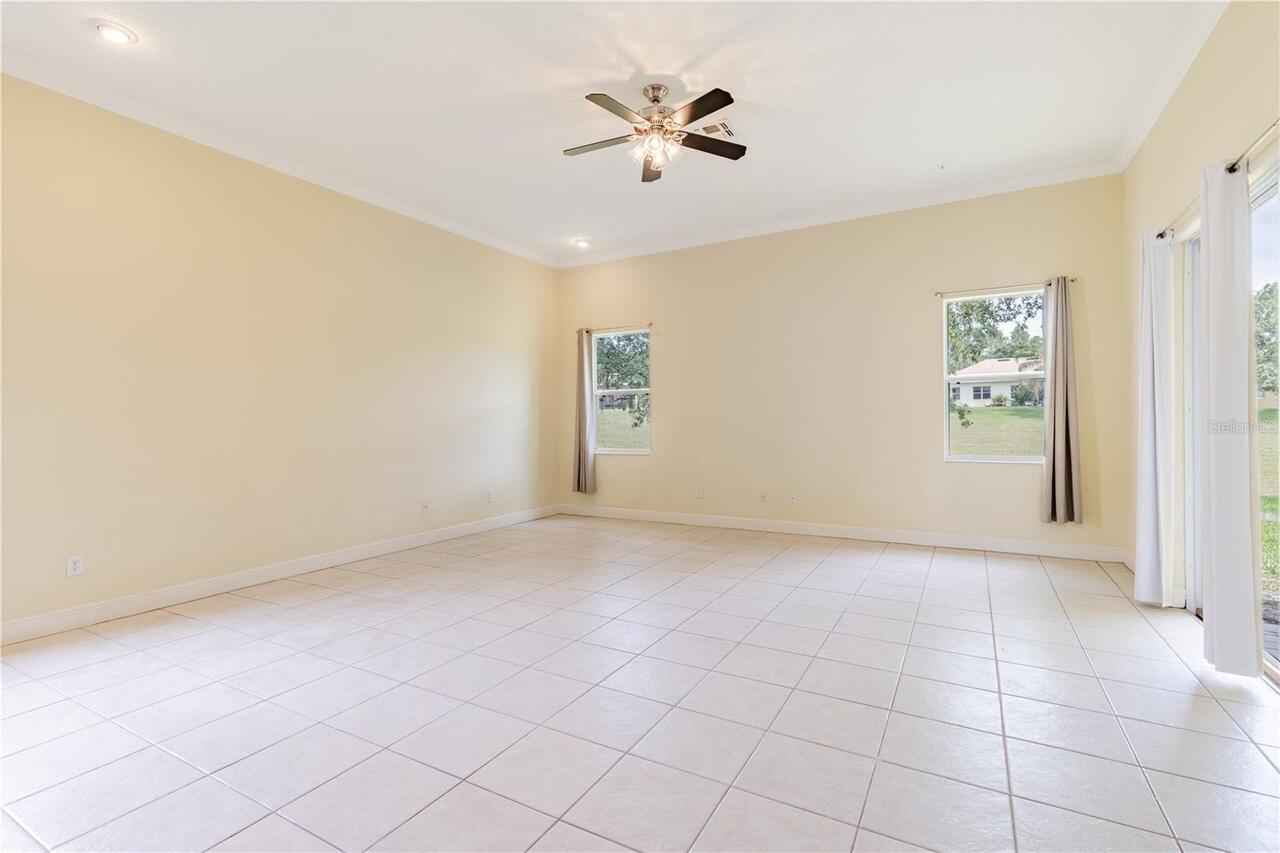 Listing Photo 42