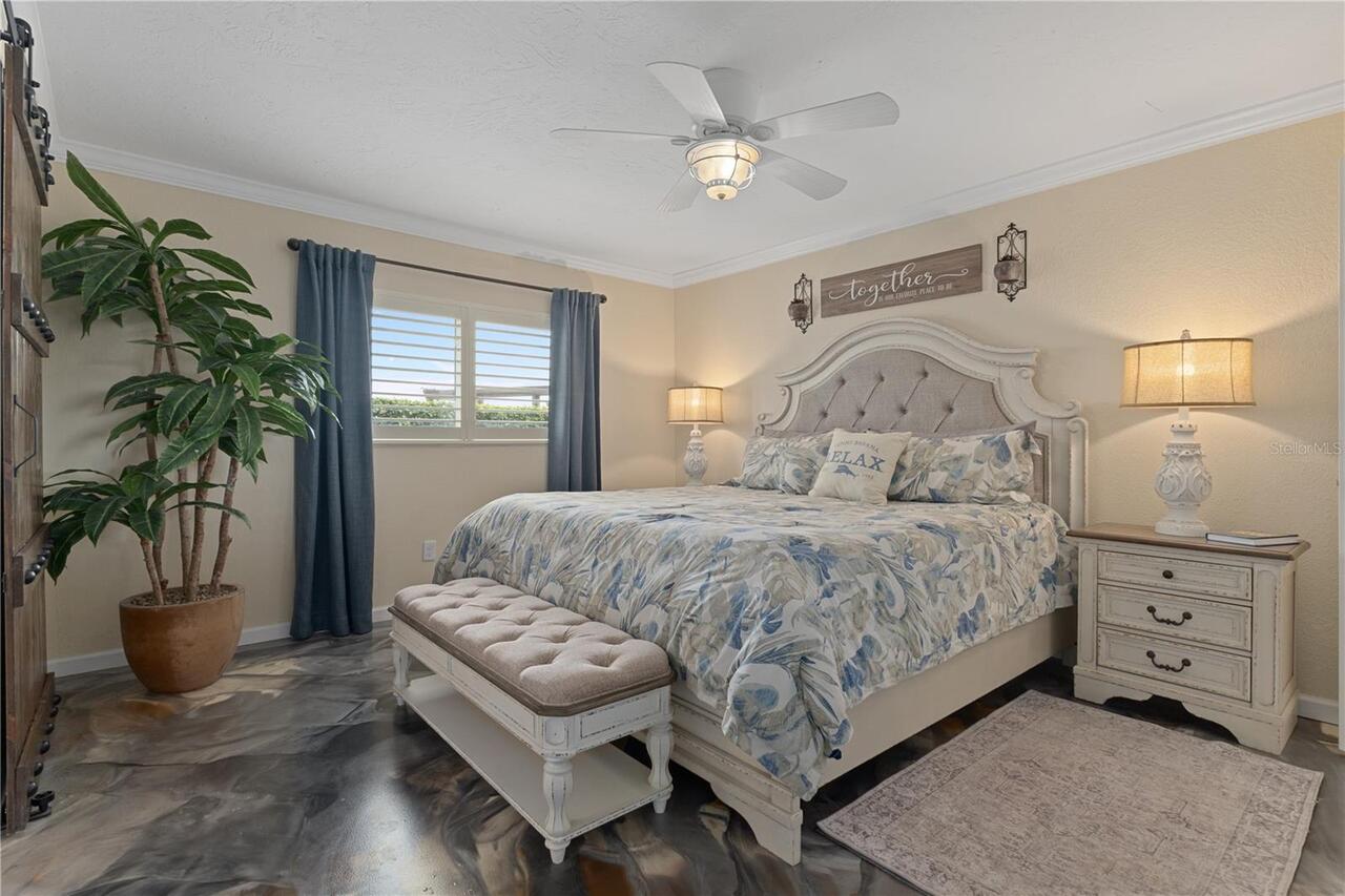Listing Photo 18