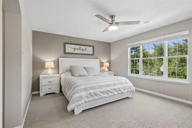 Listing Photo 17