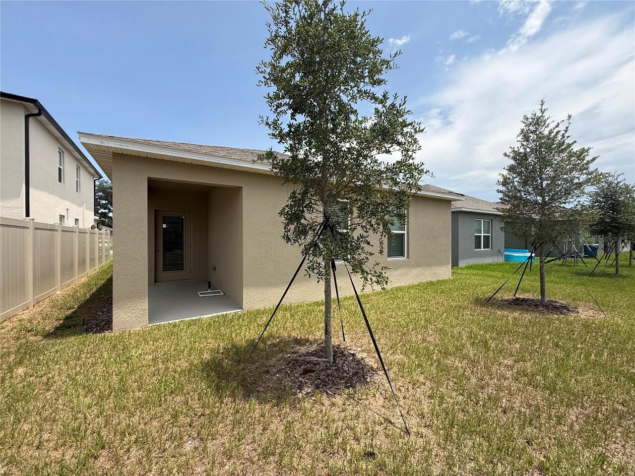 Listing Photo 16