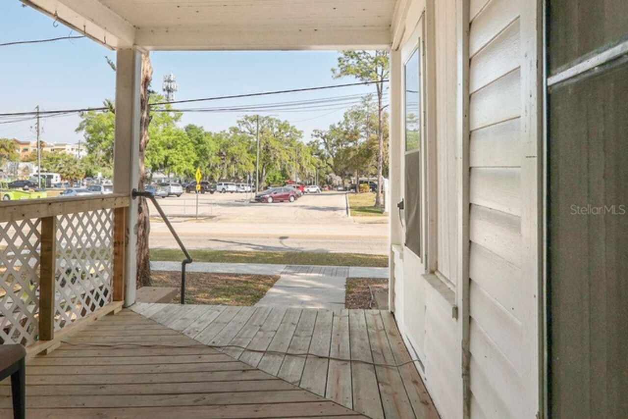 Listing Photo 11