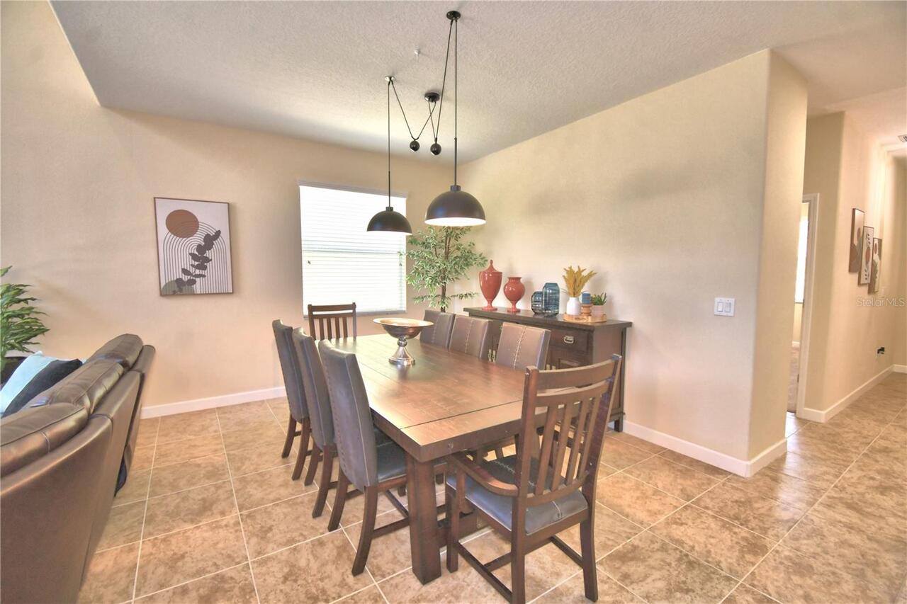 Listing Photo 14