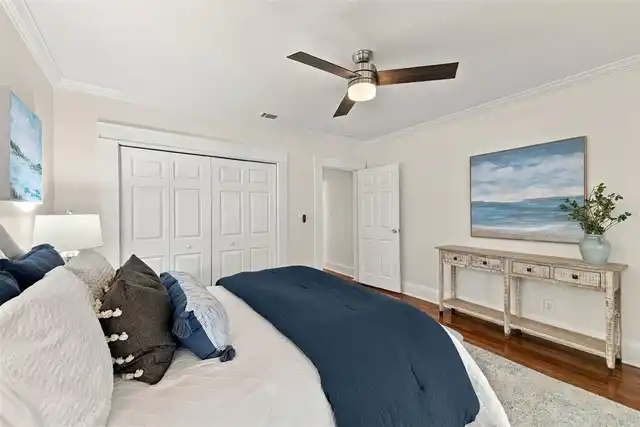 Listing Photo 16