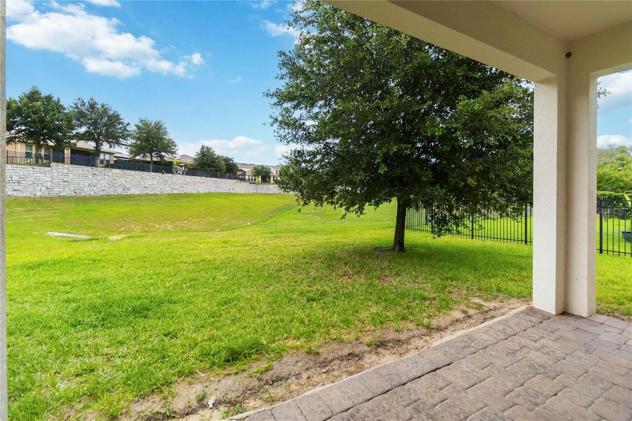 Listing Photo 33