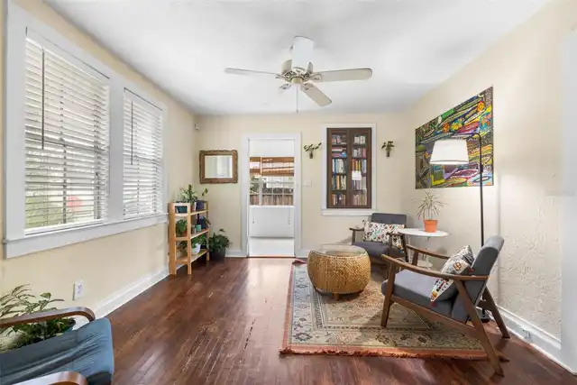 Listing Photo 7