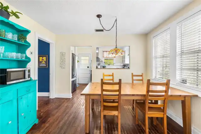 Listing Photo 9