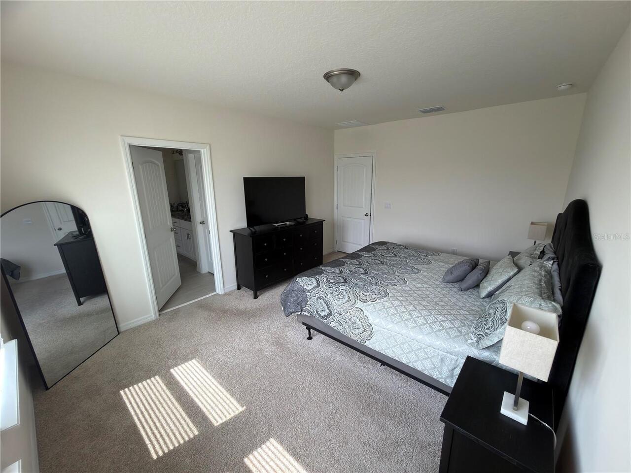 Listing Photo 34
