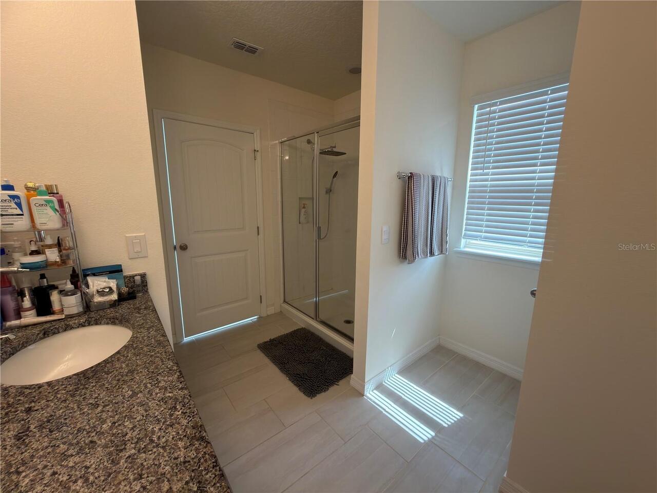 Listing Photo 37