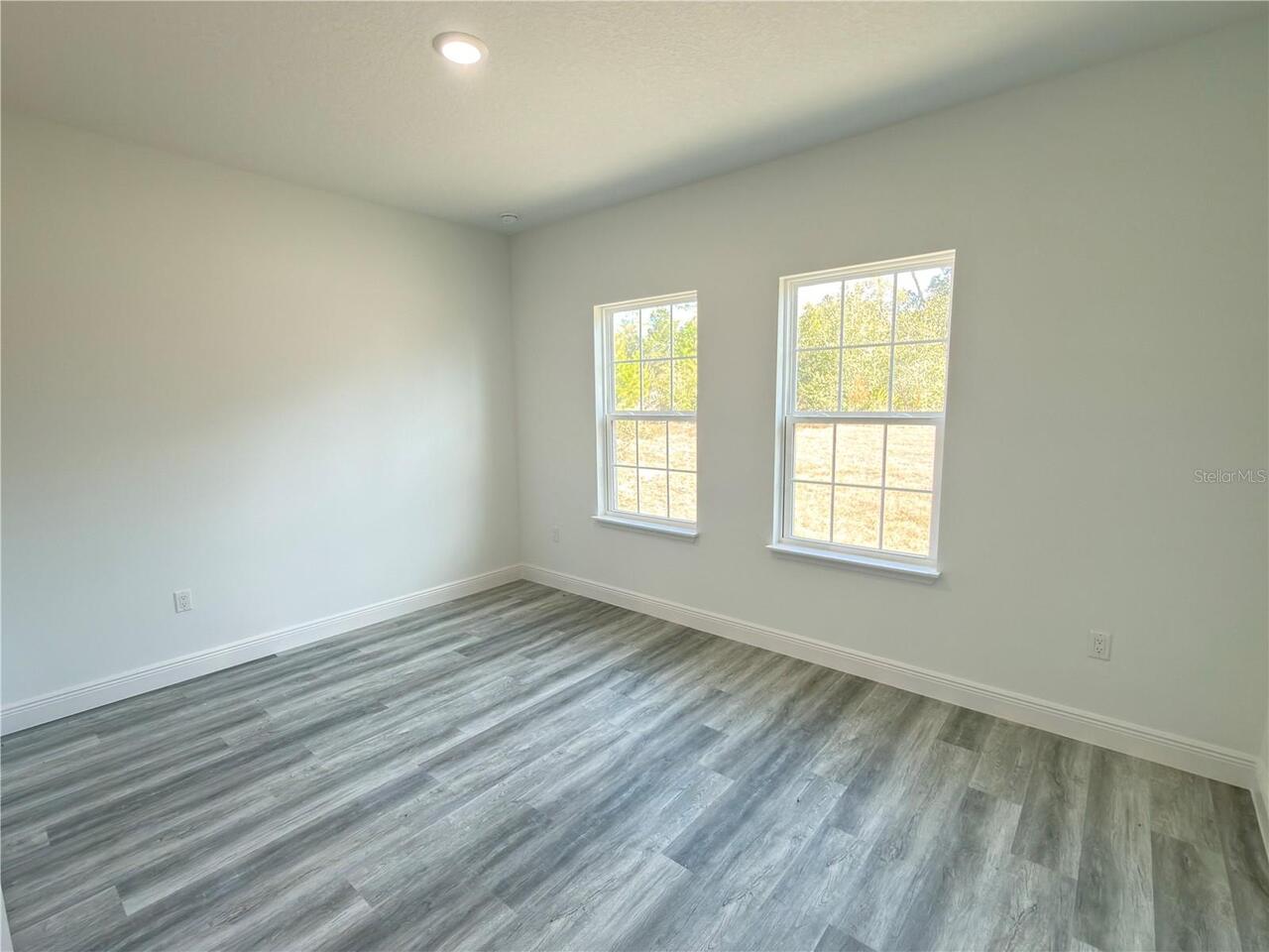Listing Photo 33