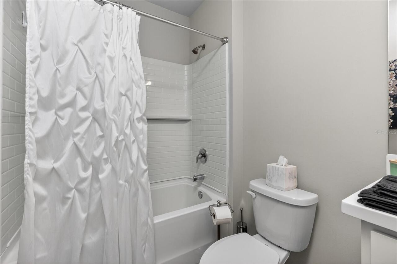 Listing Photo 20