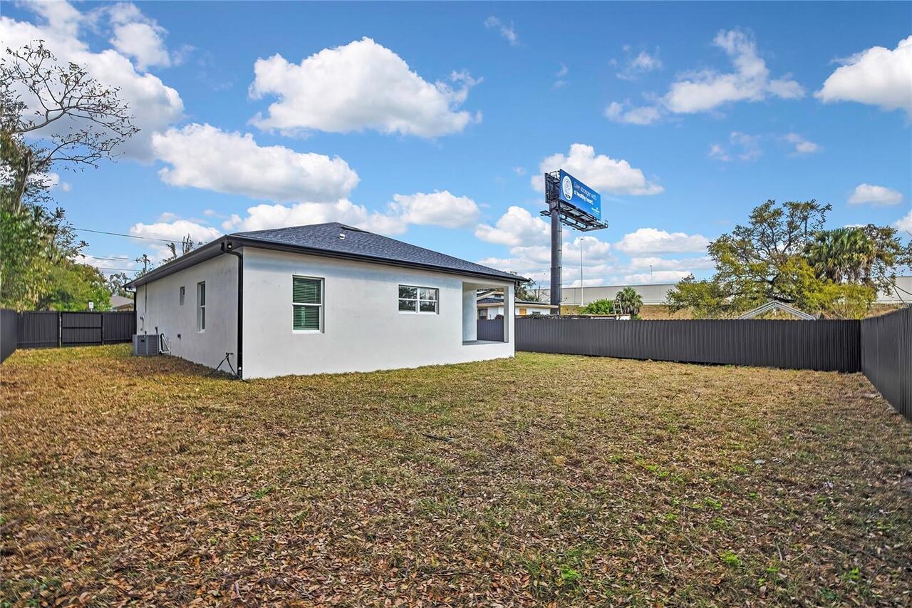 Listing Photo 43