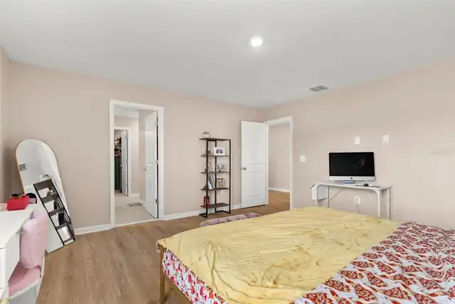 Listing Photo 24