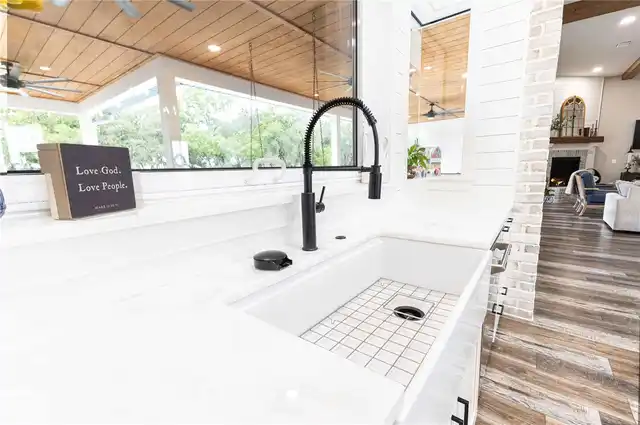 Listing Photo 41