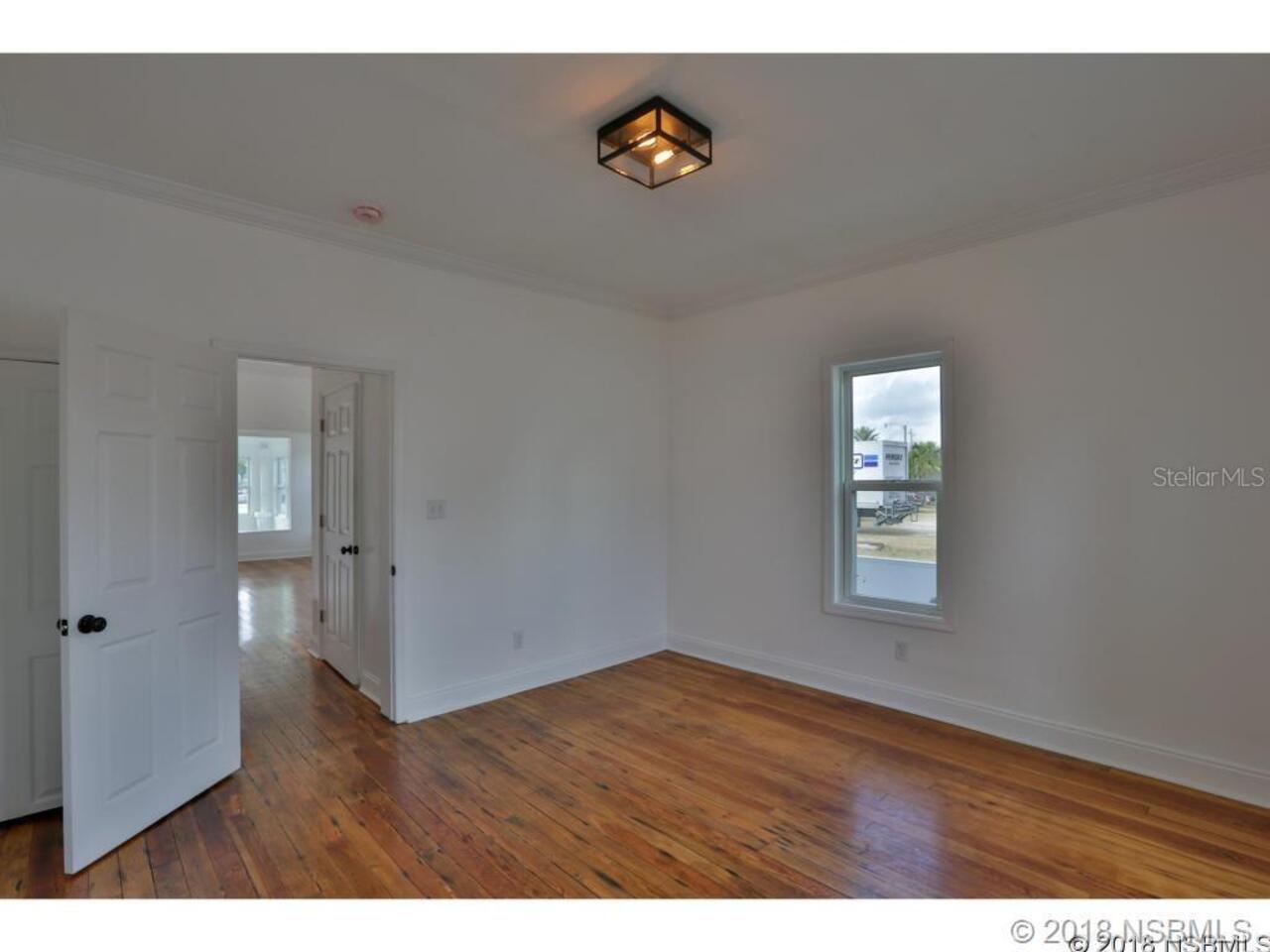 Listing Photo 9