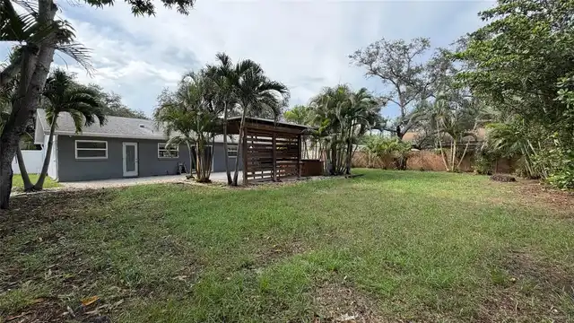 Listing Photo 21