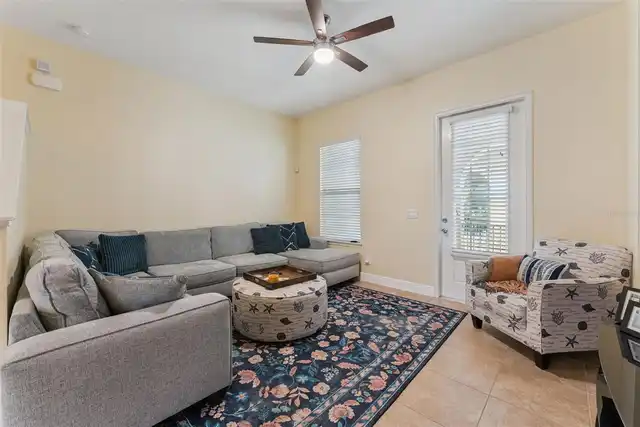 Listing Photo 6