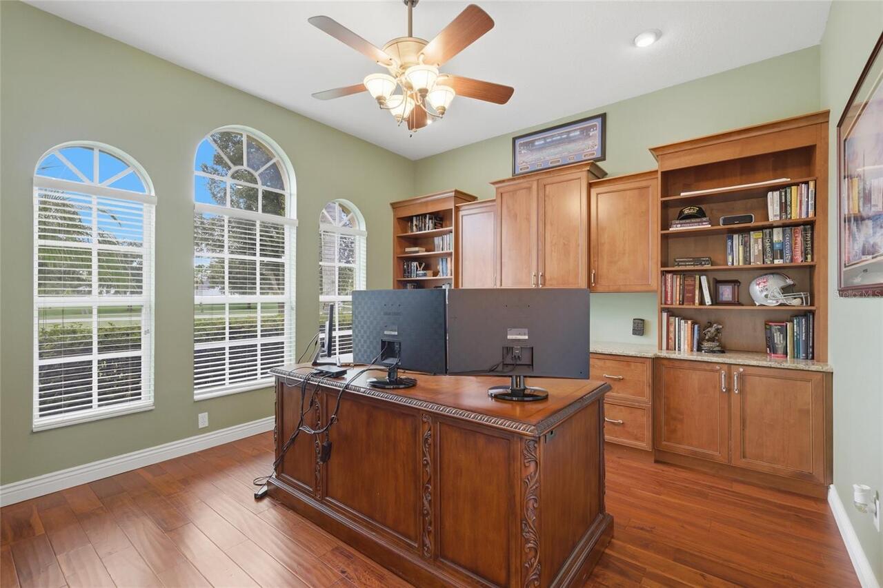 Listing Photo 14