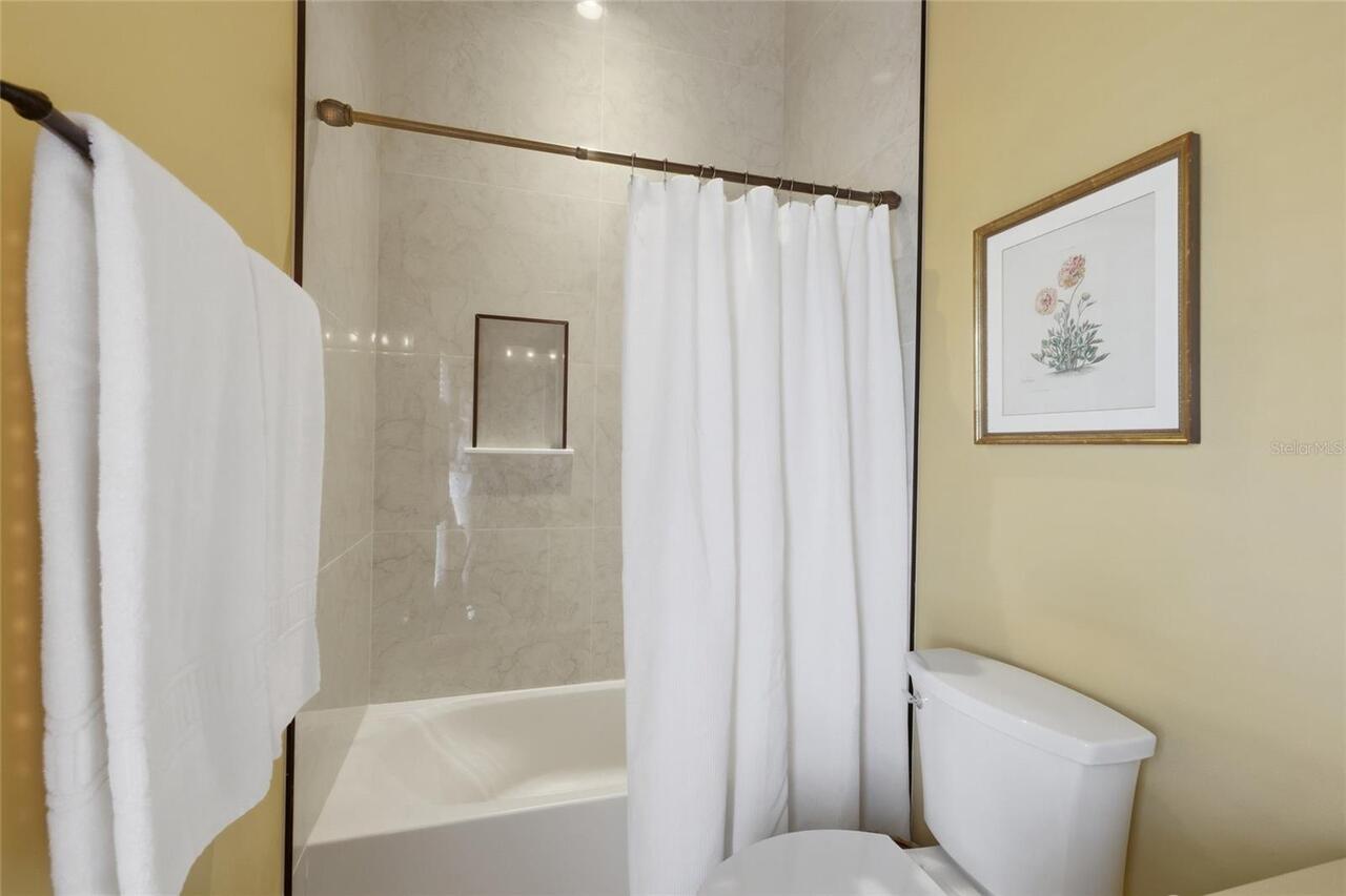 Listing Photo 33