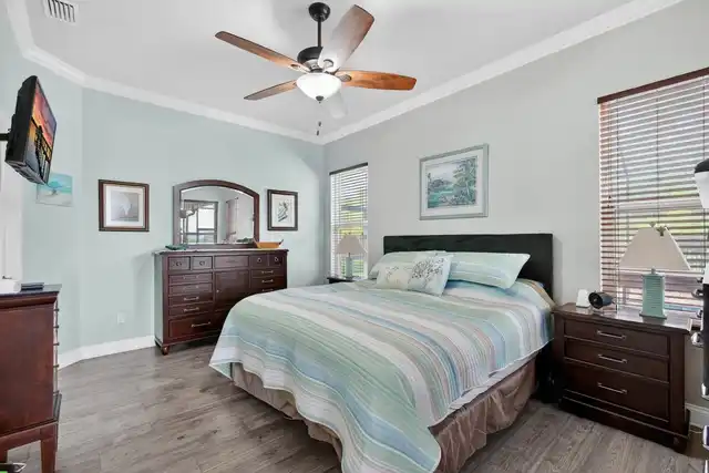 Listing Photo 21