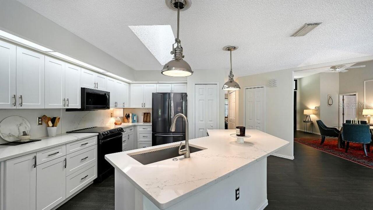 Listing Photo 19