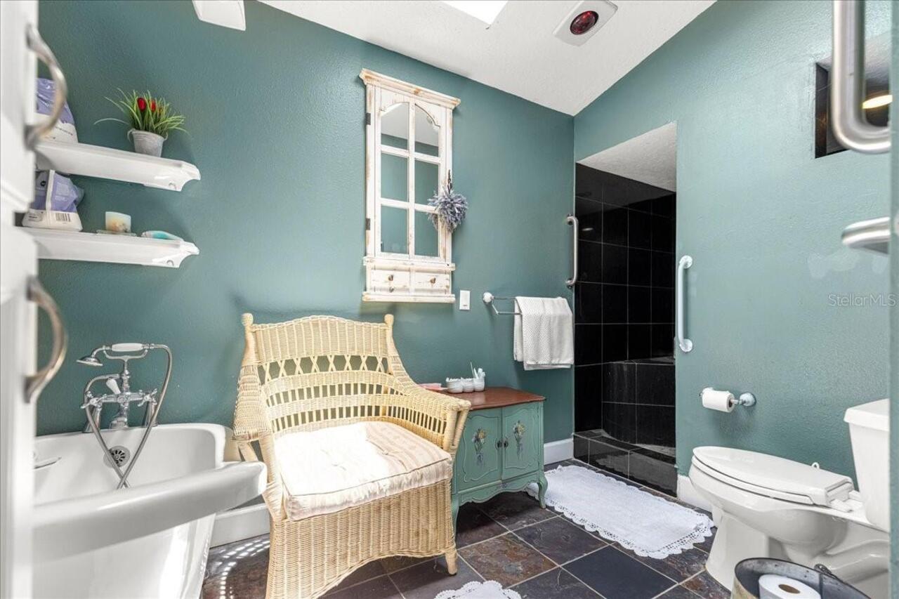 Listing Photo 21