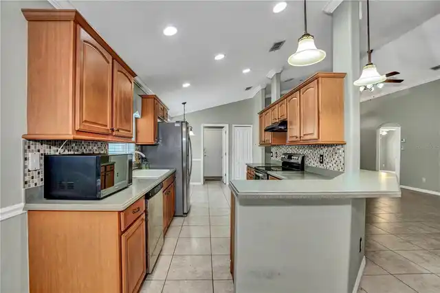 Listing Photo 7