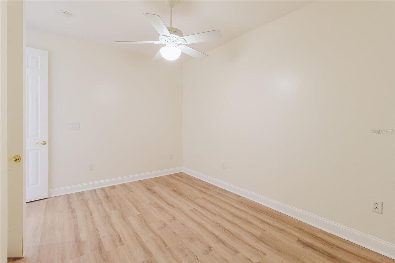 Listing Photo 29