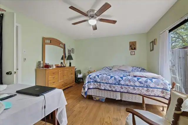 Listing Photo 18