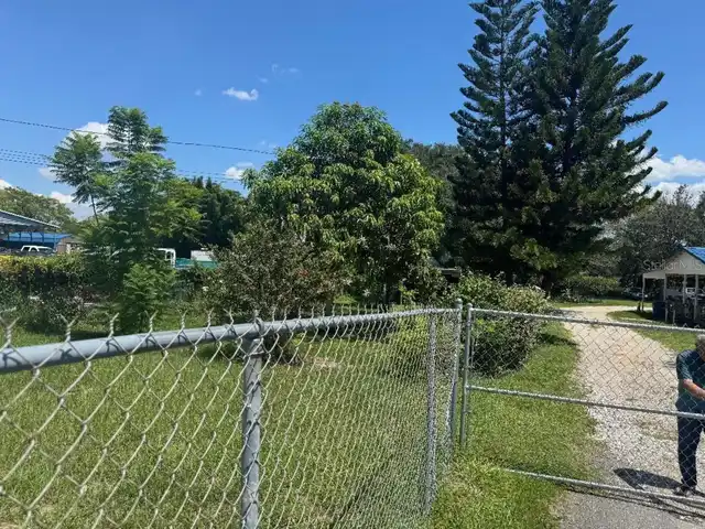 Listing Photo 9