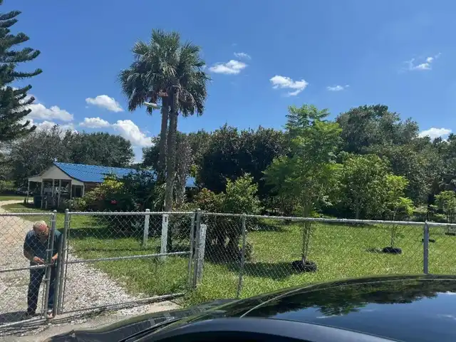 Listing Photo 10