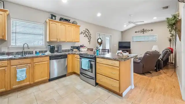 Listing Photo 26