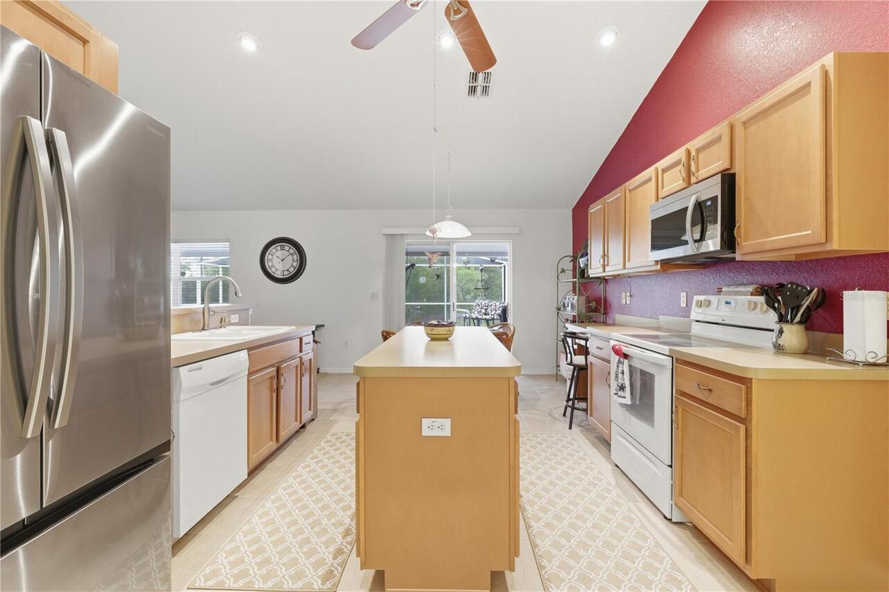 Listing Photo 16