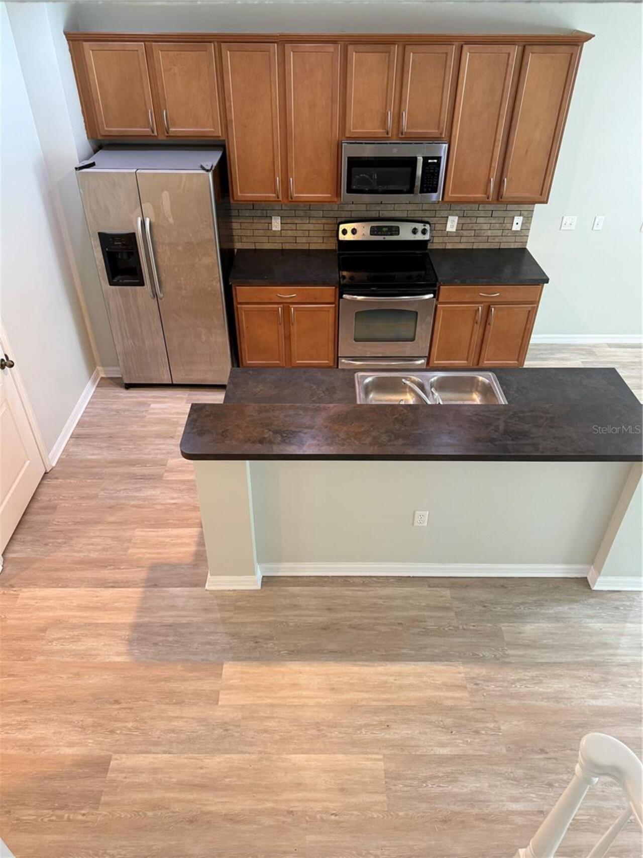 Listing Photo 10
