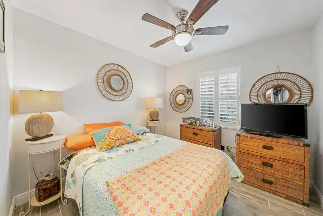 Listing Photo 15