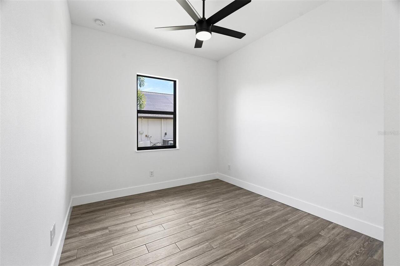 Listing Photo 23