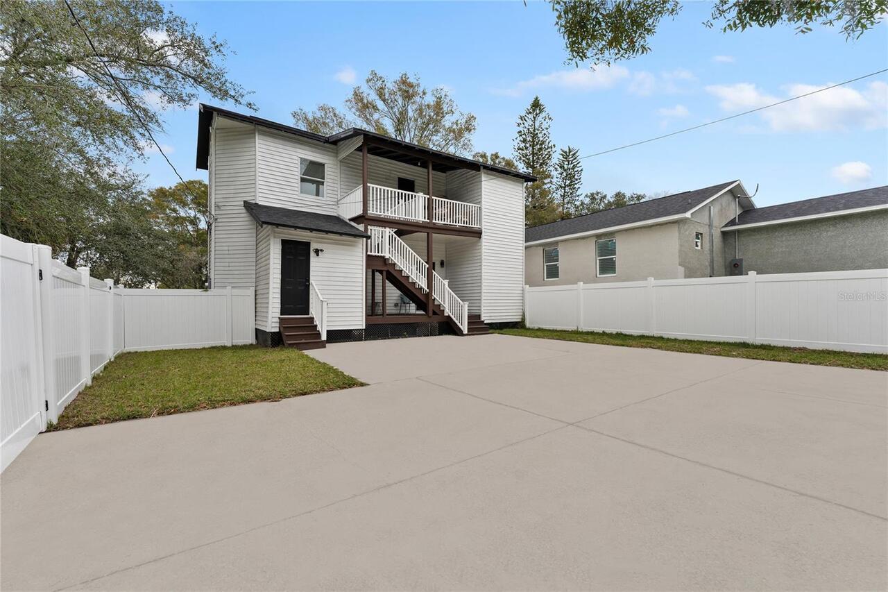 Listing Photo 18