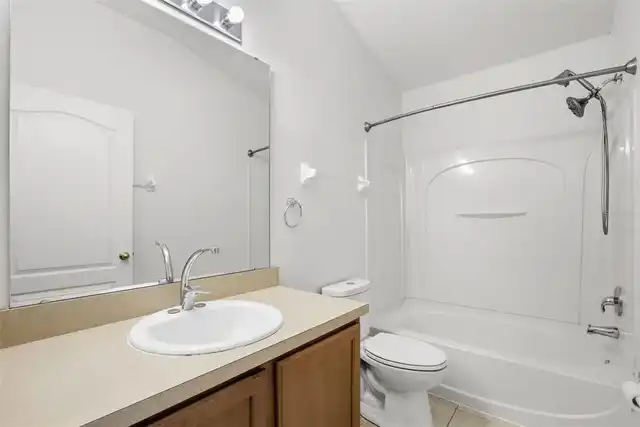 Listing Photo 18