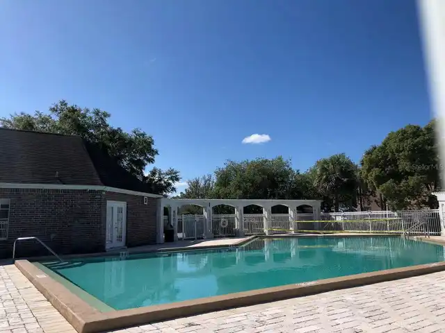 Listing Photo 17