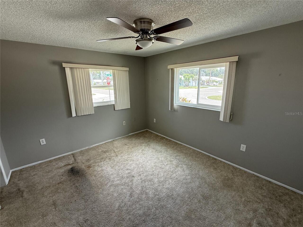 Listing Photo 9