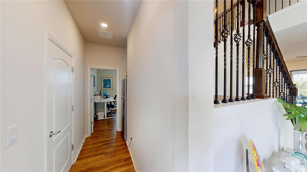 Listing Photo 19