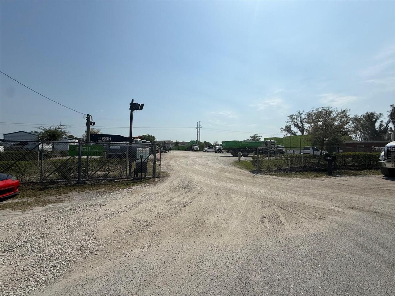Listing Photo 14