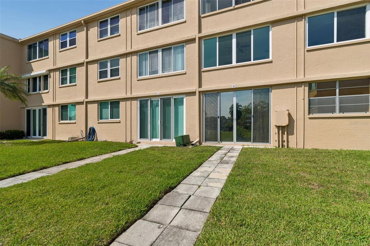 Listing Photo 17