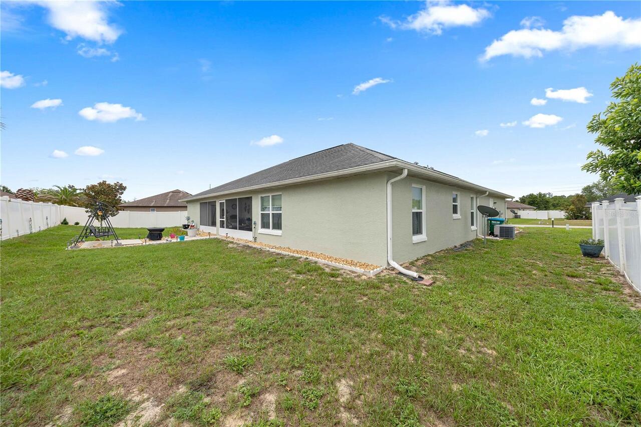 Listing Photo 32