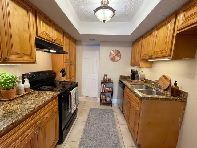 Listing Photo 7