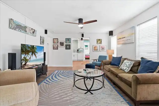 Listing Photo 19