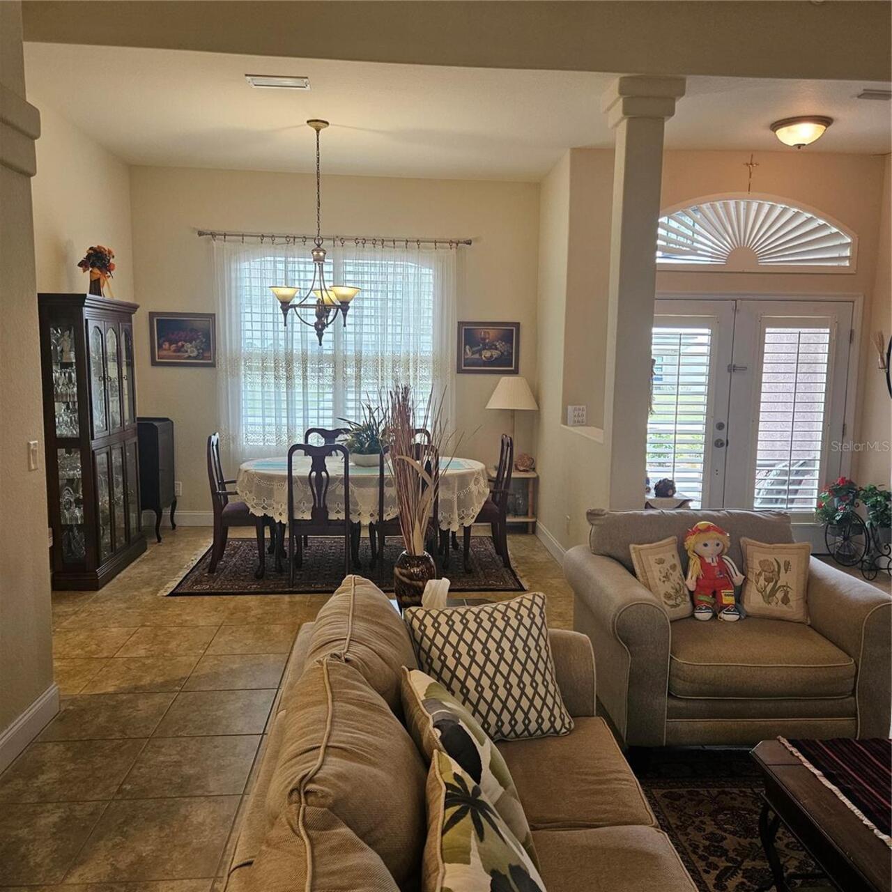 Listing Photo 11