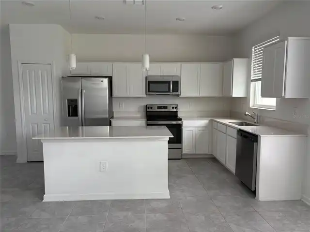 Listing Photo 7