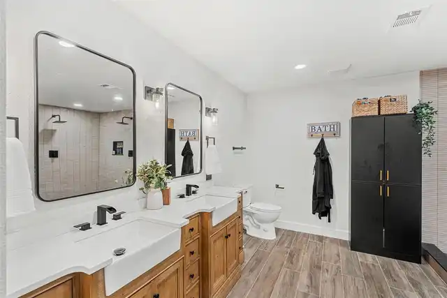 Listing Photo 15