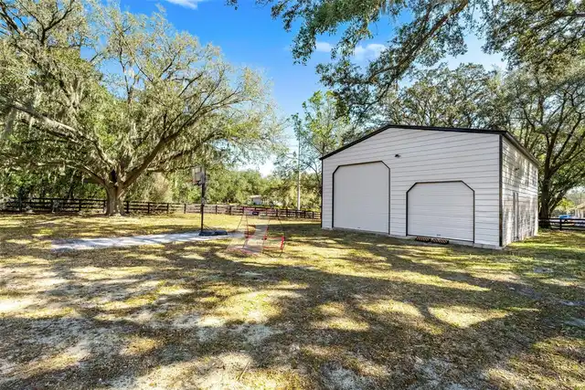 Listing Photo 36